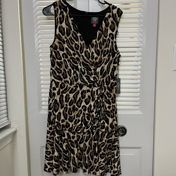 Vince Camuto Leopard print dress - Picture 2 of 3